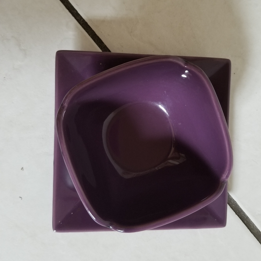 Candle holder